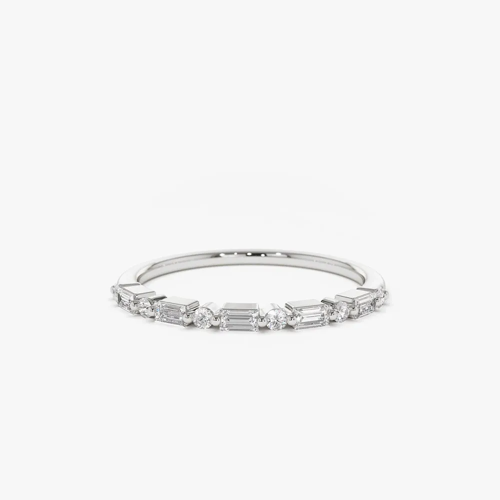 14K Baguette and Round Diamond Ring