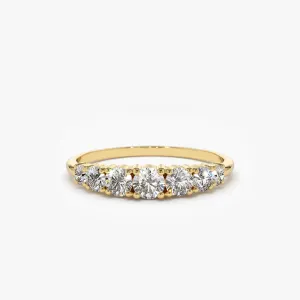 14K Gold 7 Stone Diamond Graduated Wedding Ring