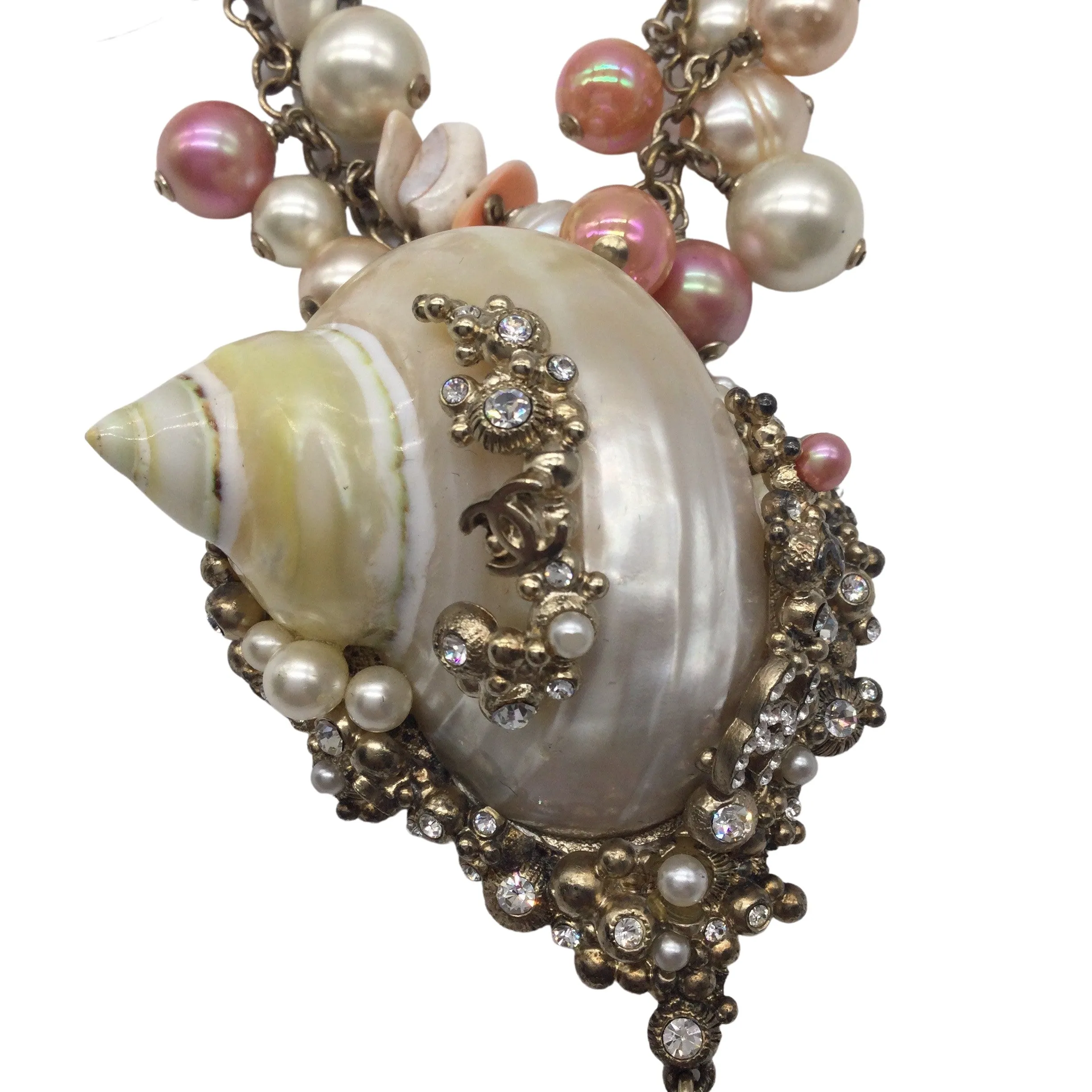 Chanel Pink / Ecru Cc Logo Seashell Pendant Crystal Embellished Imitation Pearl Long Necklace