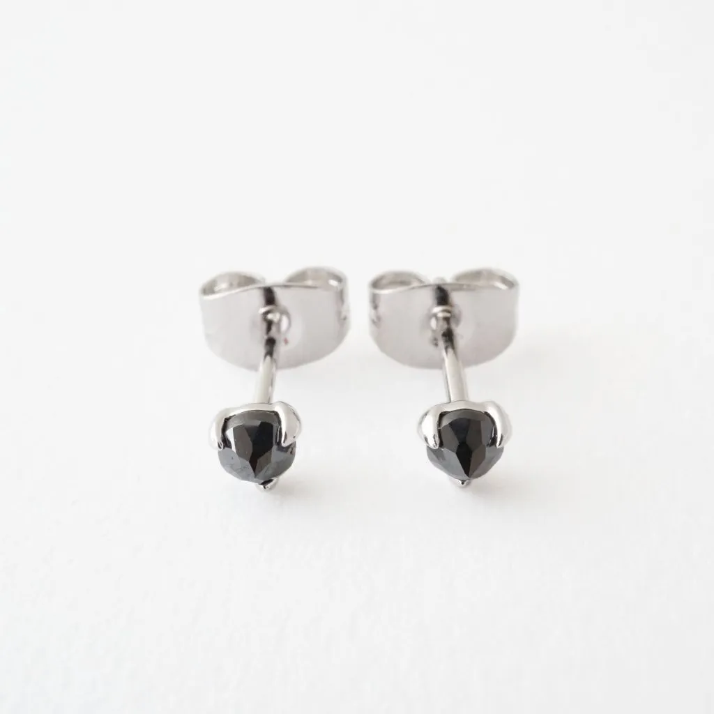 Iron Ore Point Solitaire Studs