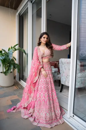 Natasha Luthra IN PINK RAW SILK LEHENGA SET