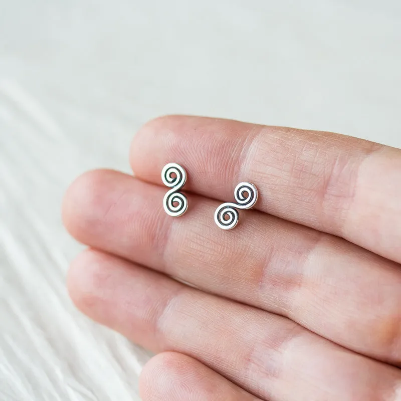 Small Double Spiral Earrings, Celtic spiral